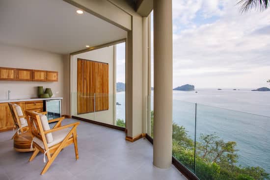 Arenas del Mar Ocean View Superior Room