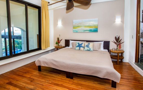 Casa Magnifica bedroom 4