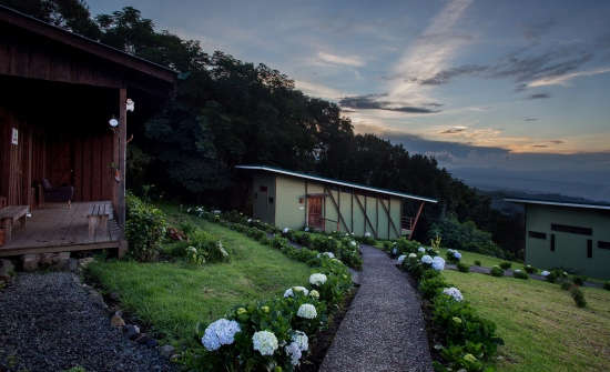 Chayote Lodge Recibidore-style bungalows