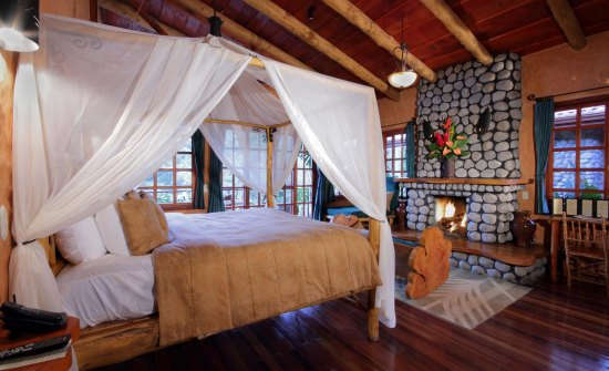 Costa Rica Honeymoon Destinations We Love