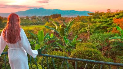Costa Rica vs Hawaii for Honeymoon Vacation
