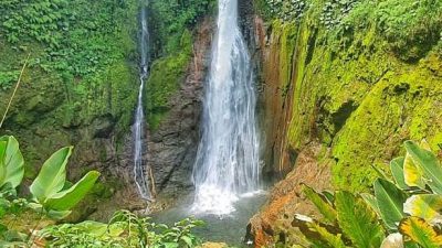 Del Toro Waterfall Costa Rica