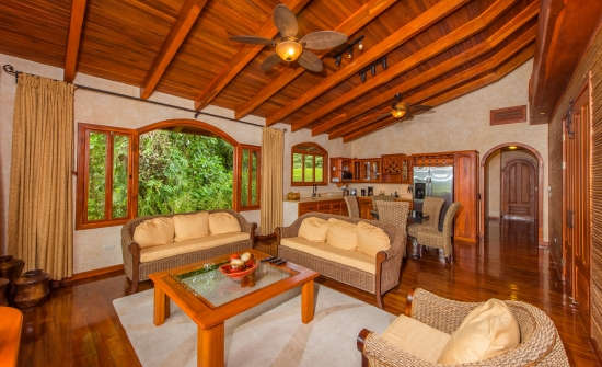Falons Nest living room