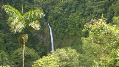 La Fortuna Waterfall Hike Guide