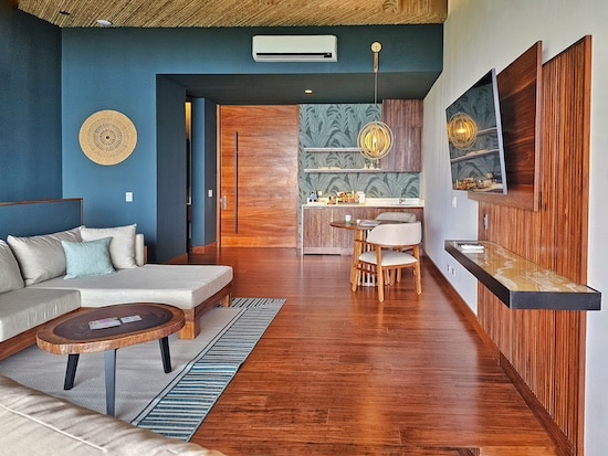 Los Altos Townhouse