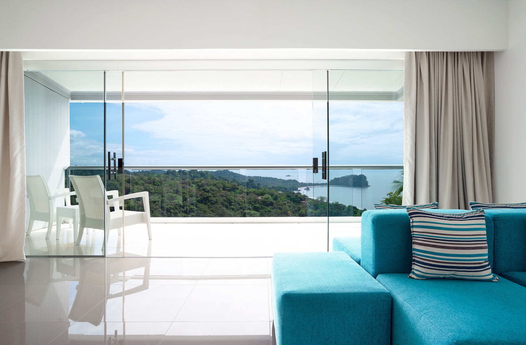 Premier Sunrise Ocean View Plus Room