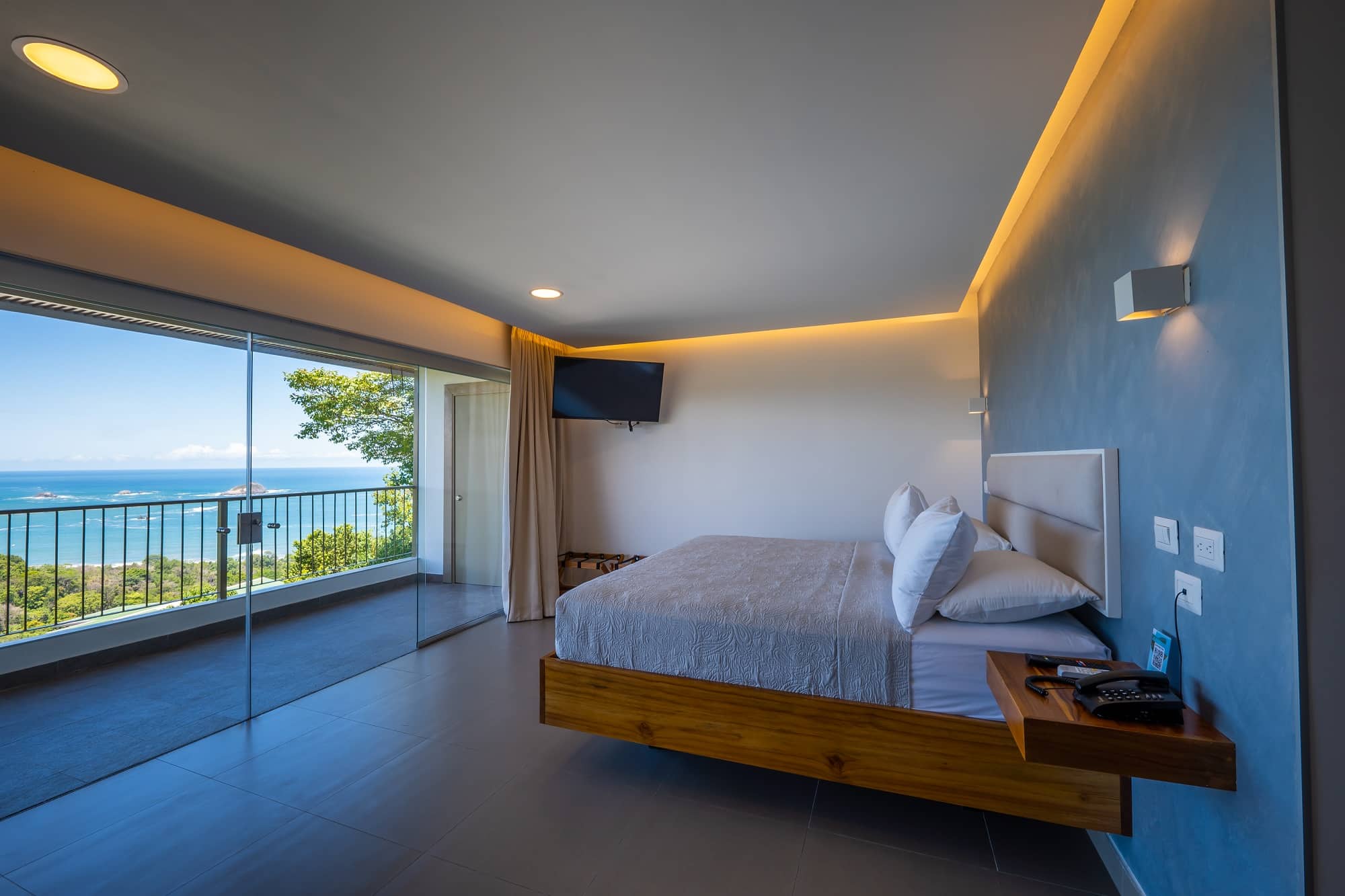 Standard Sunrise Ocean View Room