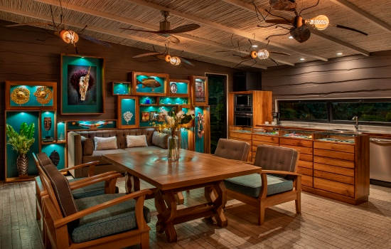 Villa Vertigo Dining Room