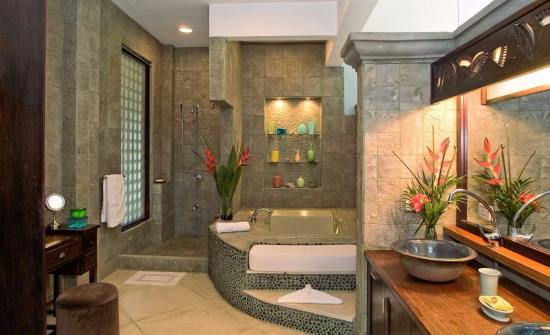 Vista Azul Bathroom
